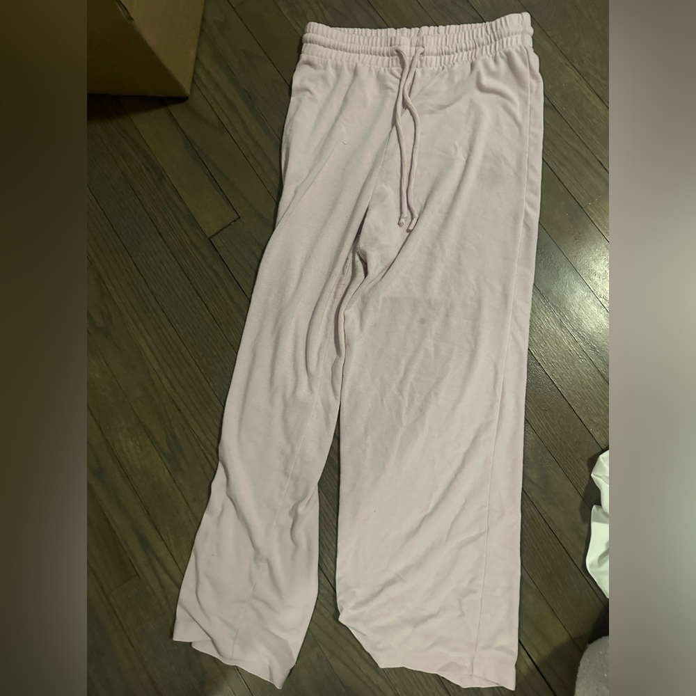 Aritzia Wilfred free pink sweatpants